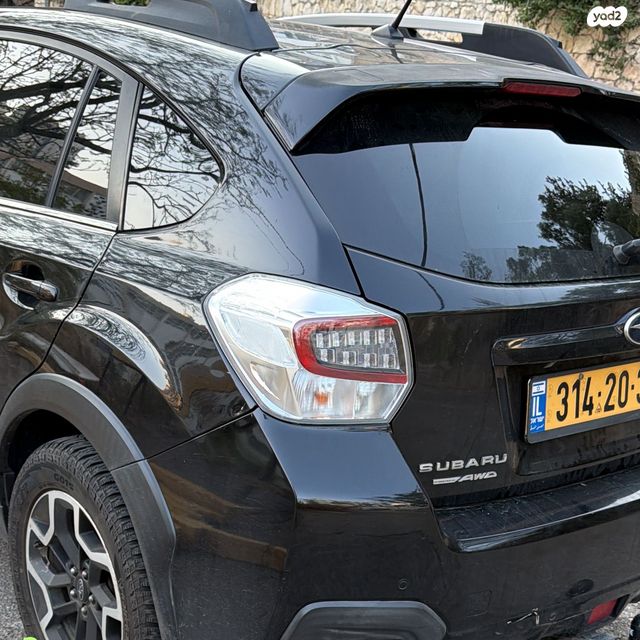 מודעת רכב סובארו XV