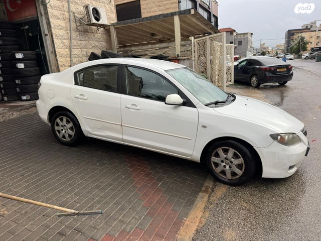 מאזדה 3
