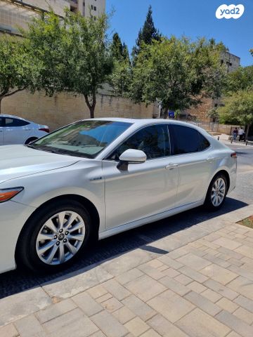 טויוטה קאמרי