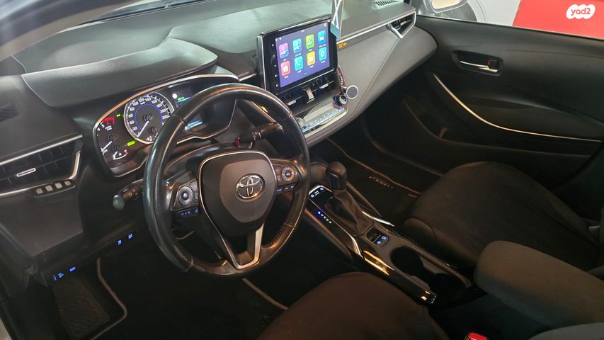 טויוטה קורולה