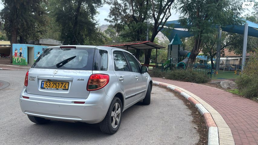 סוזוקי SX4