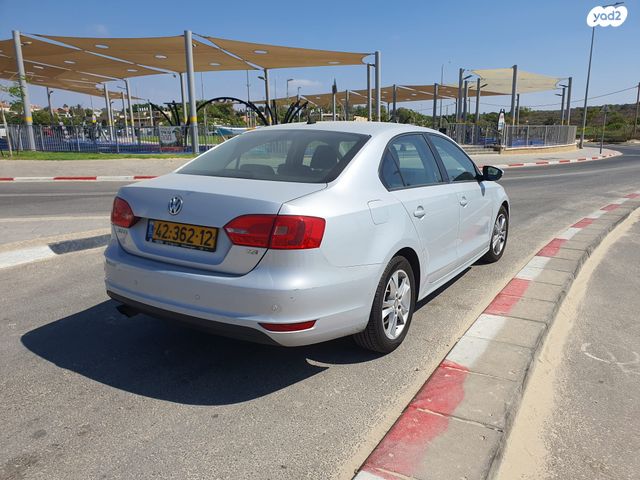 פולקסווגן ג'טה