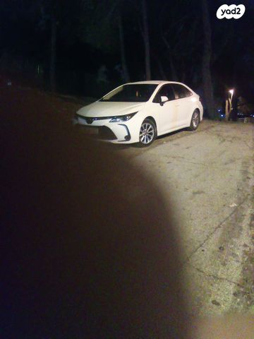 טויוטה קורולה