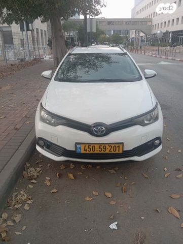 מודעת רכב טויוטה אוריס