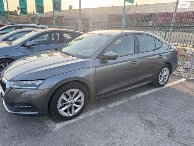 סקודה אוקטביה