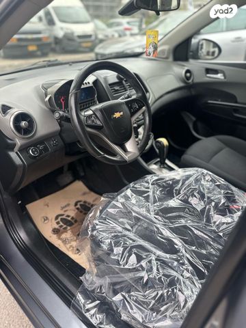 שברולט סוניק