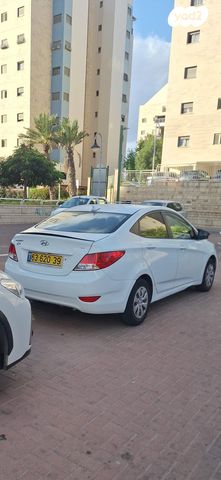יונדאי אקסנט i25