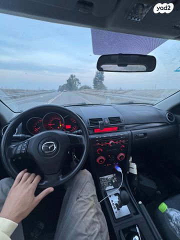מאזדה 3
