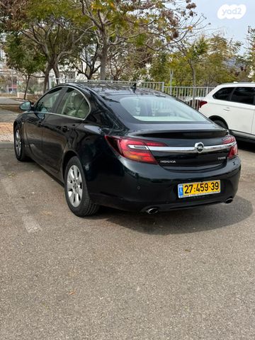 מודעת רכב אופל אינסיגניה