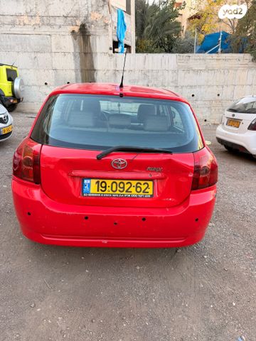 טויוטה קורולה