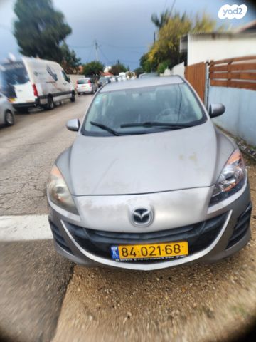 מודעת רכב מאזדה 3