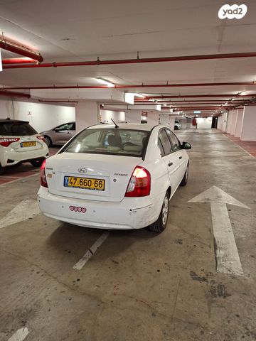 יונדאי אקסנט i25