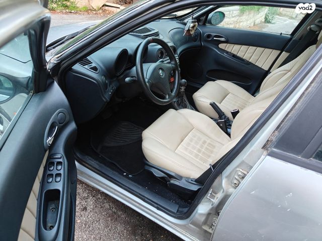 אלפא רומיאו 156