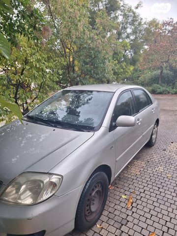 מודעת רכב טויוטה קורולה