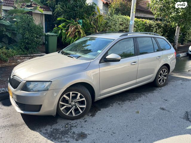 סקודה אוקטביה