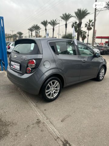 שברולט סוניק