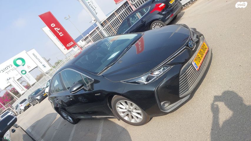 מודעת רכב טויוטה קורולה