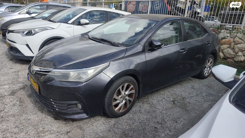 מודעת רכב טויוטה קורולה