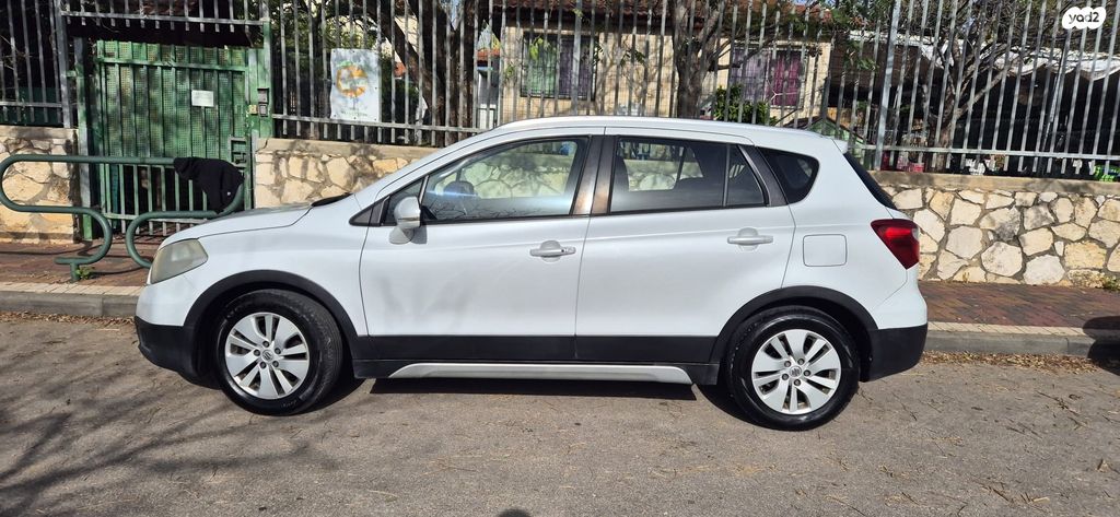 מודעת רכב סוזוקי קרוסאובר