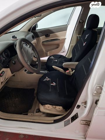 יונדאי אקסנט i25