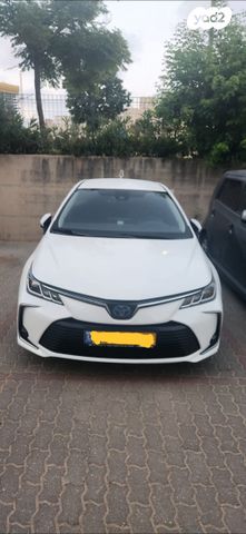 טויוטה קורולה