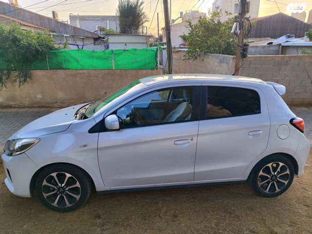 מיצובישי ספייס סטאר