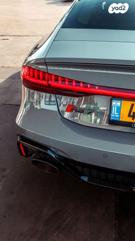 אאודי RS 7