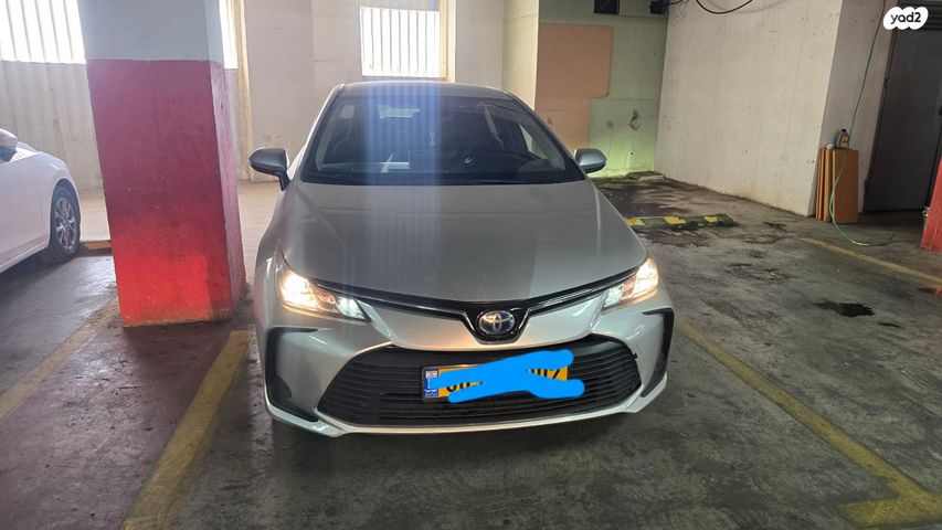מודעת רכב טויוטה קורולה