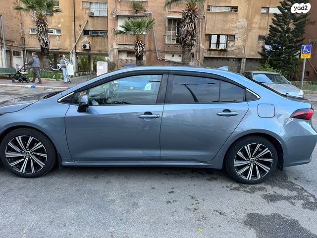 טויוטה קורולה