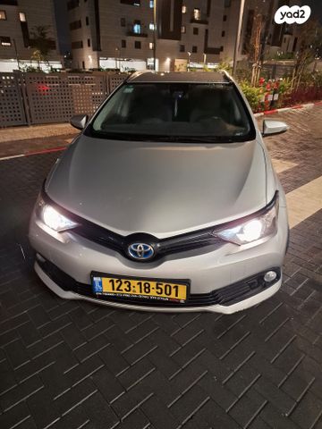 טויוטה אוריס