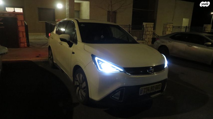 מודעת רכב ג'י.איי.סי GE3