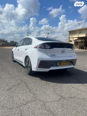 יונדאי איוניק