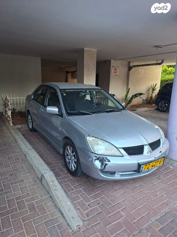 מודעת רכב מיצובישי לנסר