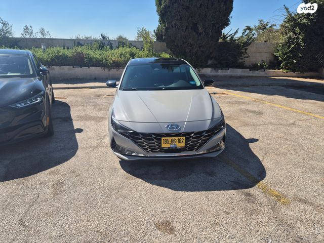 יונדאי אלנטרה