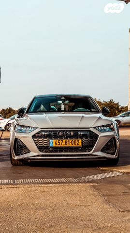 אאודי RS 7