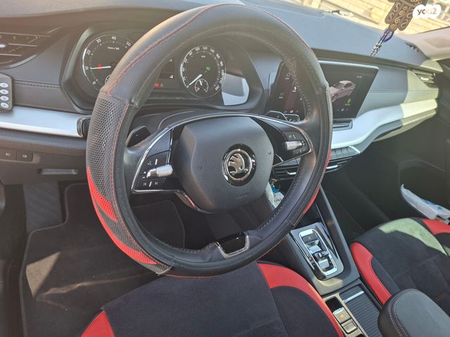 סקודה אוקטביה