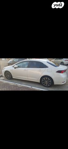 מודעת רכב טויוטה קורולה