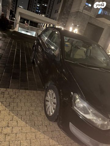 פולקסווגן פולו 