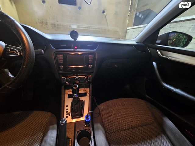 סקודה אוקטביה