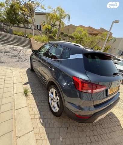 מודעת רכב סיאט ארונה