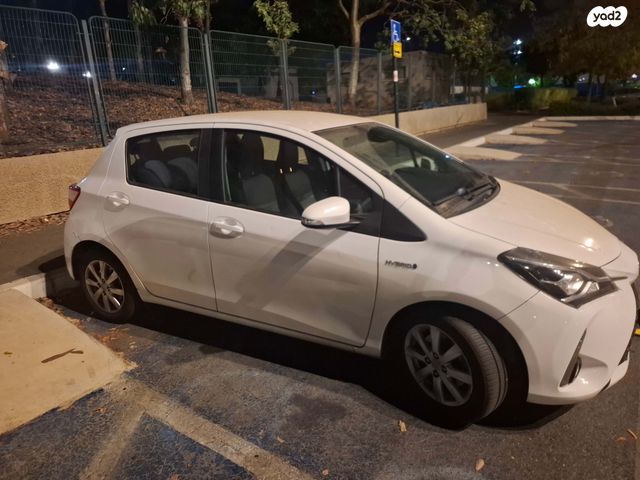 מודעת רכב טויוטה יאריס