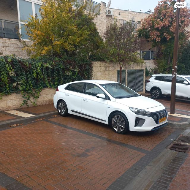 מודעת רכב יונדאי איוניק