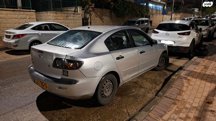 מאזדה 3