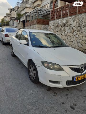 מודעת רכב מאזדה 3