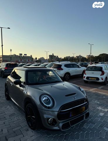 מודעת רכב מיני קופר