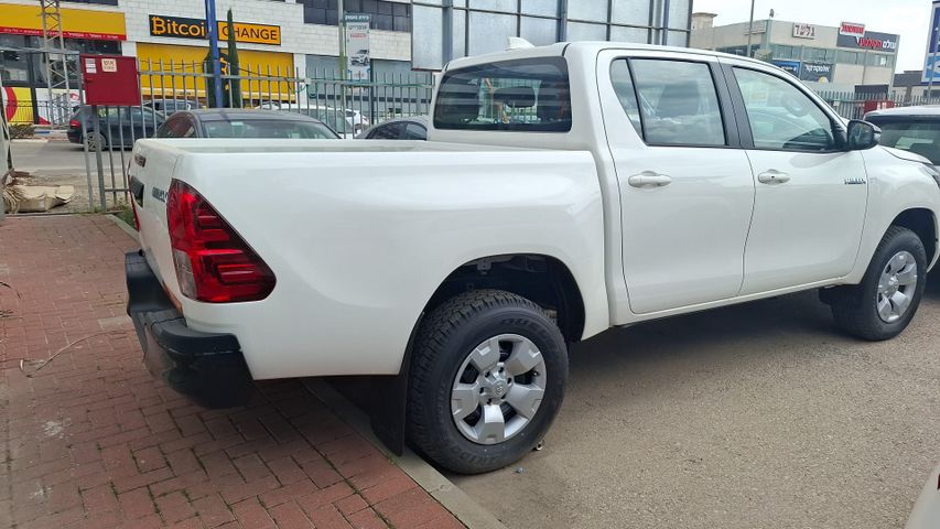 מודעת רכב טויוטה היילקס