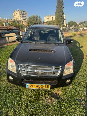 איסוזו די-מקס