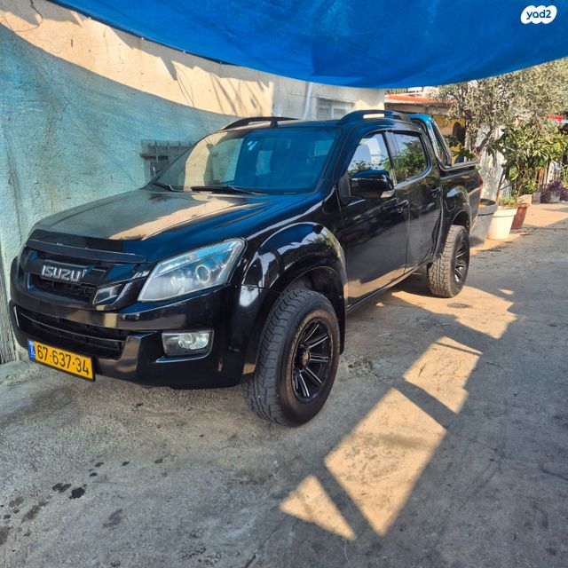 איסוזו די-מקס