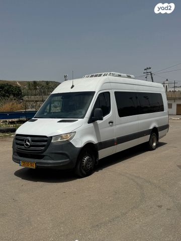 מודעת רכב מרצדס-בנץ ספרינטר