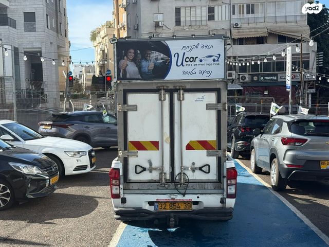 איסוזו די-מקס